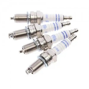 Свеча зажигания мото APRILIA KTM KAWASAKI SUZUKI YAMAHA HONDA (4шт.) MEGAPOWER 37031110 MEGA POWER