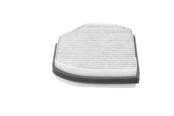 Фильтр воздушный салона MERCEDES C (W202,W210) угольный BOSCH 1 987 432 301 BOSCH