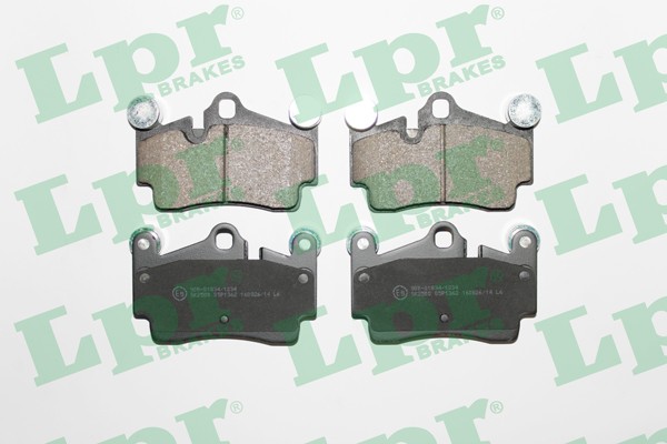 Комплект тормозных колодок 05P1362 05P1362 LPR