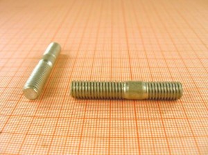 Шпилька коллектора для а/м ВАЗ 2101/08 М8х30 (впускного) белая  10шт 000010035436218 BELZAN