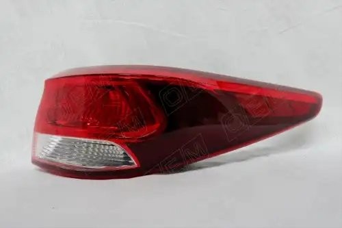Фонарь правый внешний Kia Rio 4 FB седан, 2017-2020 OEM0089FONR OEMPARTS