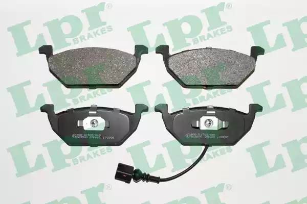 Комплект тормозных колодок 05P692 05P692 LPR