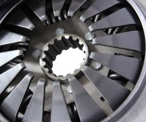 Сцепление МТЗ-80,82 лепестковое однодисковое в сборе MEGAPOWER 16011030 MEGA POWER