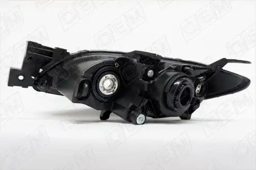 Фара правая Mazda 3 1 BK (2003-2009) седан, галоген OEM0203FR OEMPARTS