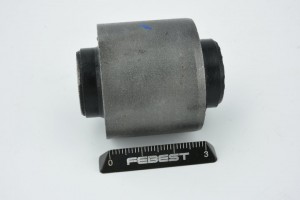Сайлентблок задн цапфы MITSUBISHI GALANT 92-06 MAB-052 MAB-052 FEBEST