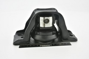 Опора двигателя NM-E11RH NM-E11RH FEBEST