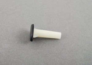 Заглушка MERCEDES ML (W164) кузова OE A 164 698 15 30 MERCEDES BENZ