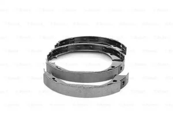 Колодки тормозные BMW 1 (E81,E82),3 (E46,E93,F30),5 (E39) стояночного тормоза (4 0 986 487 607 BOSCH