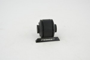 Сайлентблок задн подвески SUBARU LEGASY 88-98 SAB-005 SAB-005 FEBEST