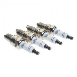 Свеча зажигания HYUNDAI Sonata (2.0),Santa Fe (2.4) KIA Sorento (2.4) DAEWOO Nex 37031093 MEGA POWER