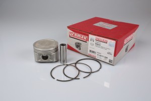 поршень с кольцами! d79.5 1.2x1.5x2.5 STD\ Renault Megane, Clio 1.6 16V K4M 98> 3104171000 YENMAK