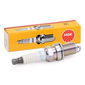 Свеча зажигания RENAULT Megane (96-) NGK 6130 NGK