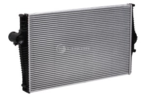 Радиатор интеркулера для а/м ПОДХОДИТ ДЛЯ VOLVO XC90 (02-) (LRIC 1057) LRIC1057 LRIC1057 LUZAR