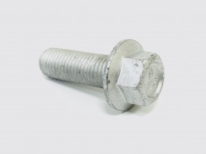 U0701018 Болт U0701018 UKORAUTO