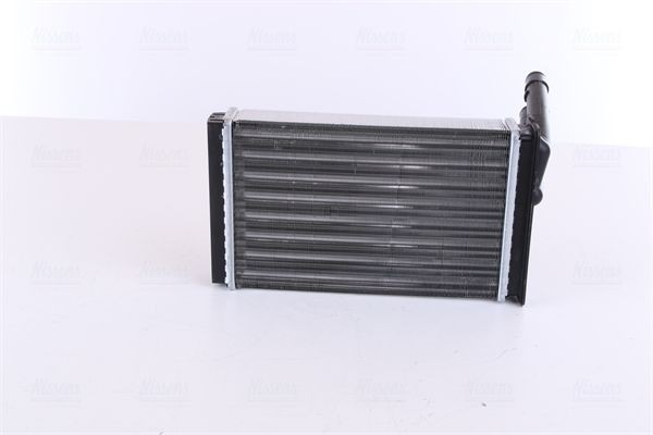 Радиатор отопителя VW Passat (96-05) AUDI 80 (86-94) NISSENS 70221 NISSENS