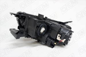 Фара правая Mitsubishi Pajero Sport 2 (2008-2015) ксенон, с корректором OEM0031FR OEMPARTS
