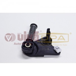 Рычаг троса КПП 77111641501 VIKA