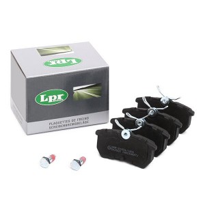 Комплект тормозных колодок 05P697 05P697 LPR