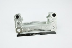 Скоба суппорта задняя MITSUBISHI PAJERO II V14W-V55W 1991-2004 0477C-V55WR 0477C-V55WR FEBEST