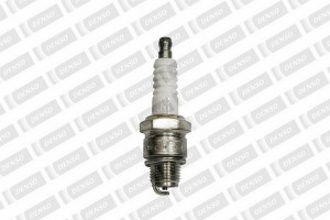 Свеча зажигания W16FS-U W16FSU DENSO