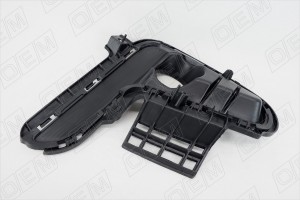 Окантовка противотуманной фары правая Kia Rio 4 FB седан, 2017-2020 OEM1383R OEMPARTS