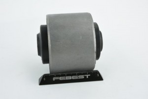 Сайлентблок задн подвески SUBARU IMPREZA G11 00-07, FORESTER S11 01-07 SAB-012 SAB-012 FEBEST