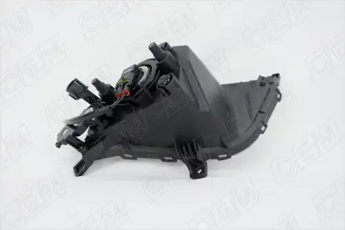 Фара противотуманная левая Kia Cerato 3 2016-2018 OEM0067PTFPL OEMPARTS