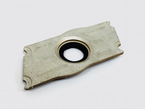 КРЫШКА ДВИГАТЕЛЯ U0403560 U0403560 U0403560 UKORAUTO
