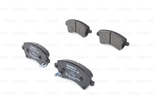 Колодки тормозные TOYOTA Corolla (1.4i/2.0D) передние (4шт.) BOSCH 0 986 495 243 BOSCH