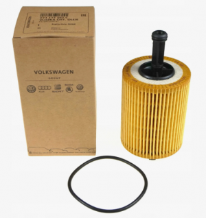 Фильтр масляный VW T5 (03-),Passat (05-),Touran,Tiguan AUDI A3,A4,A6 SKODA Octav 071 115 562 C VAG
