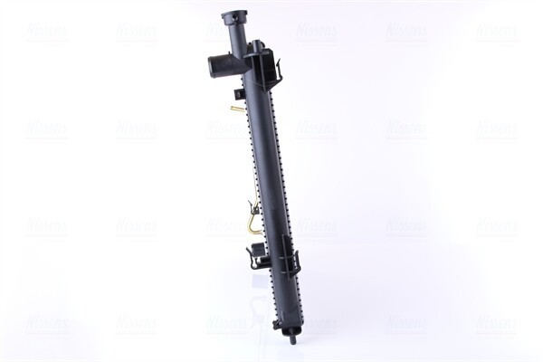 радиатор системы охлаждения!\ KIA Sorento 2.0/2.2 CRDI 09> 675046 NISSENS