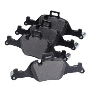 Колодки тормозные BMW 5 (G30,G31) передние (4шт.) BREMBO P06107 BREMBO