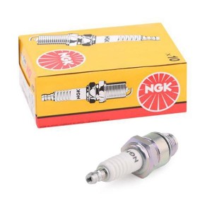 Свеча зажигания ГАЗ-2410 NGK 4511 NGK