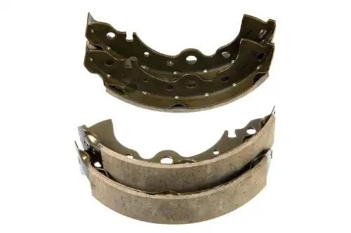 колодки тормозные барабанные! задние Nissan Almera Classic 1.6 06> Z06823 ZENTPARTS