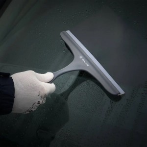 Скребок для сгона воды 25см черно-оранжевый AIRLINE ABMN010 AIRLINE