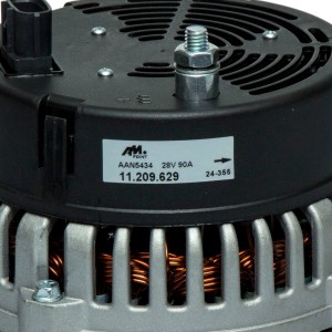 Генератор 28V, 90A MG822 AM POINT