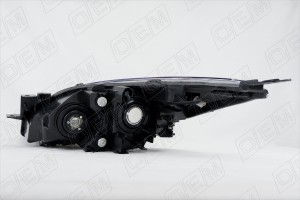 Фара правая Mazda 3 2 BL (2009-2013) галоген, с корректором OEM0204FR OEMPARTS