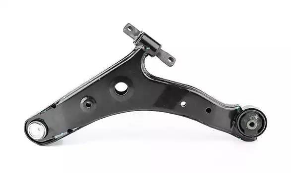 Рычаг подвески HYUNDAI Santa Fe (00-) передней нижний правый BSG BSG40315044 BSG