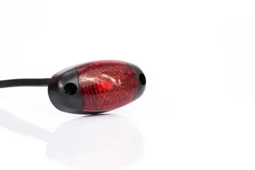 фонарь габаритный! красный LED 72x34 с проводом 0.5м\ FT025CLED FRISTOM