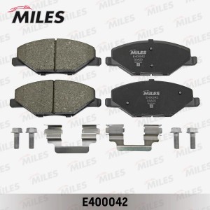 Колодки тормозные передние (без датчика) (Смесь Low-Metallic) (VW POLO (RUS) 11- E400042 MILES