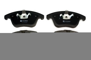 Тормозные колодки передние Low Metallic C11CR0020 C11CR0020 CWORKS