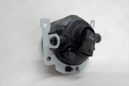 Фара противотуманная Mitsubishi Outlander 3 2012-2015 OEM0214PTFPL OEMPARTS