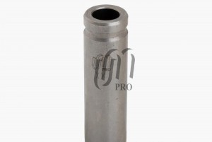 Втулка направляющая впускного клапана Toyota 2CT/3CT 8x13x46 (11122-64010) UM VGN0590000 UNITED MOTORS PRO