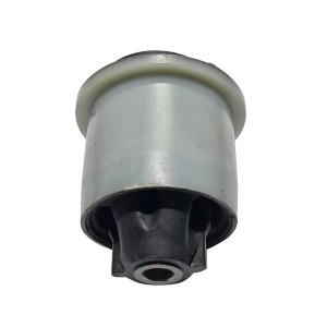 Сайлентблок NISSAN Almera 2011 ~ / Note 2012 ~ зад.прав.лев. GV0700 GV0700 CTR