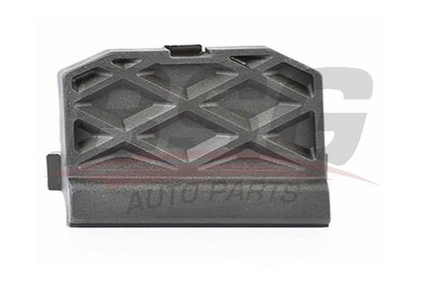 Заглушка FORD Focus (11-) крюка буксировочного бампера заднего BSG BSG30922091 BSG