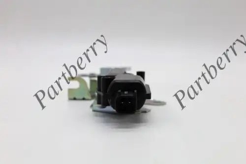 ЗАМОК БАГАЖНИКА PB182840 PB182840 PARTBERRY