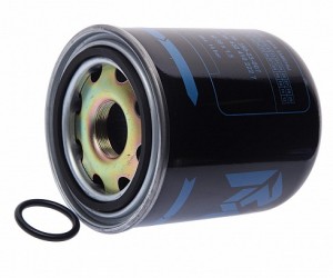 Фильтр осушителя Резьба входа : M39x1,5 фильтрует влагу и крупногабаритные тверд MMF035146 MANDO