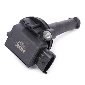 U5033NGK катушка зажигания!\ Volvo C70/S60/S70/S80/V70/XC70/XC90 2.0-3.0i 97> 48127 NGK