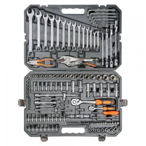 Набор инструментов универсальный 137 предметов, пласт.кейс (AT-137-10) AT-137-10 AIRLINE