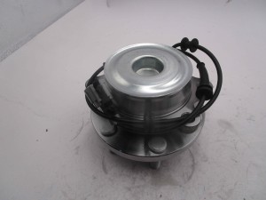 Ступица переднего колеса с подшипником NISSAN PATHFINDER (R51), NISSAN NAVARA (D 107128 DEQST